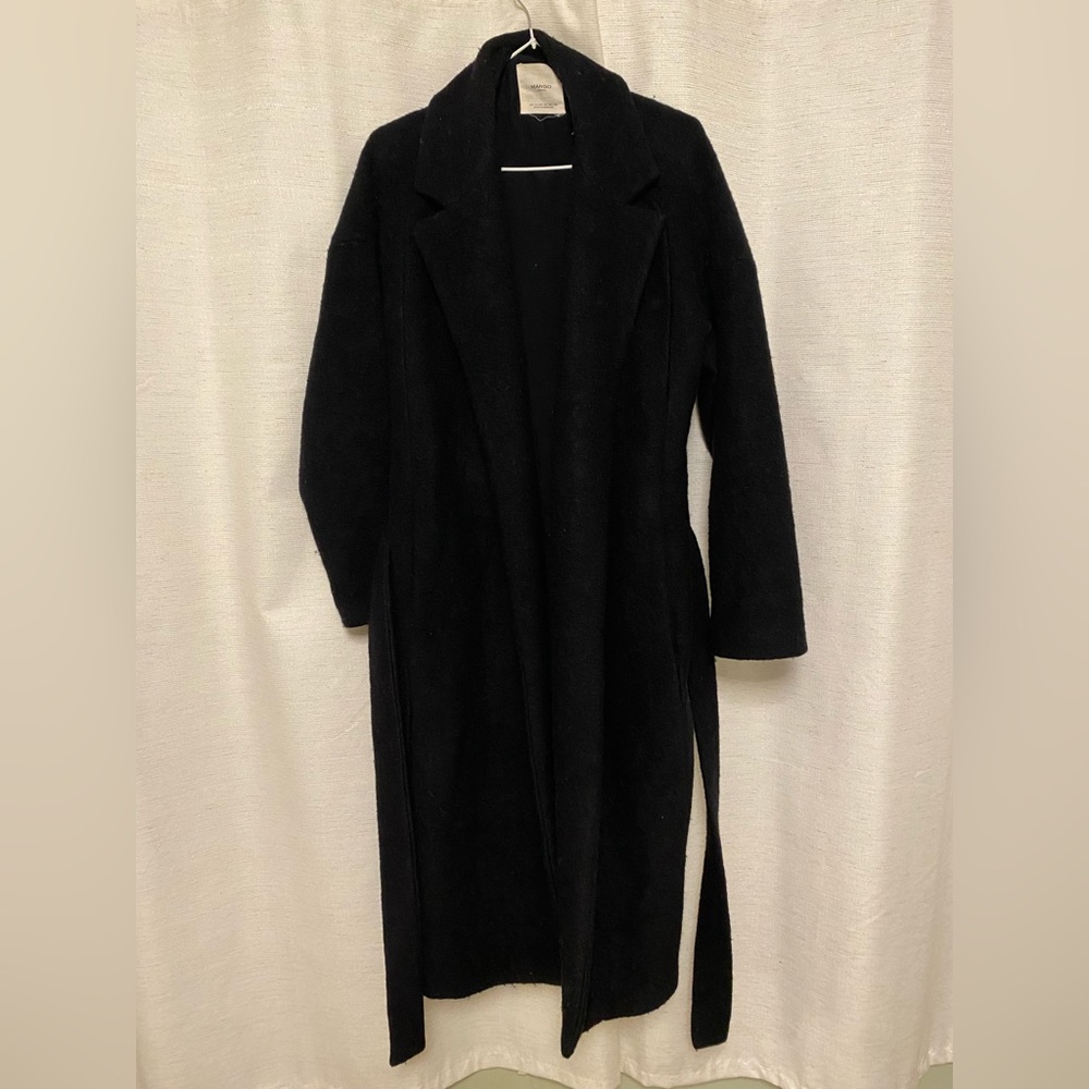 Black Mango Trench with belt